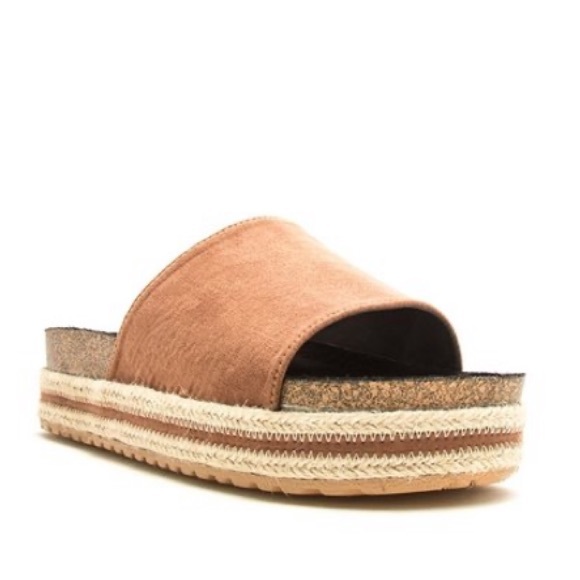 Tan Flatform Espadrille Sandal - Picture 4 of 4